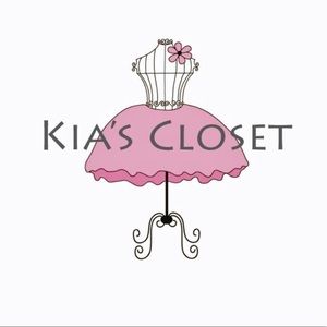 👗👠 Offers & Bundles are Welcome!!👙👛